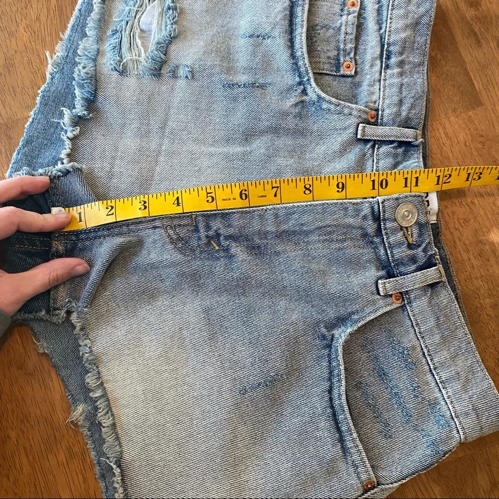 BDG Mid Rise Essential Short - Picture 7 of 7